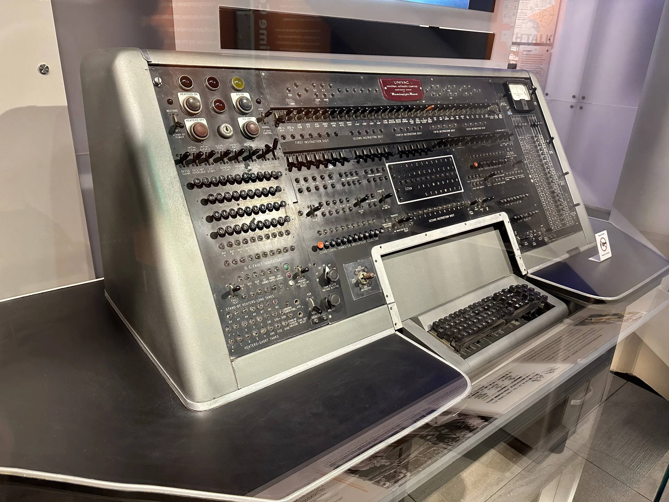 Operator's console